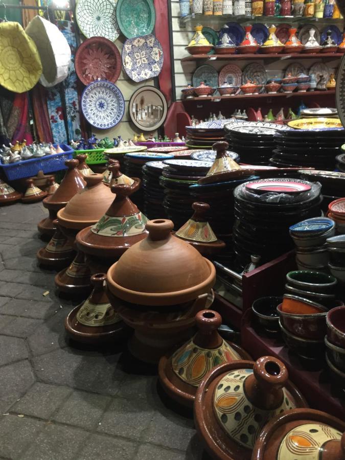 Riad Le Marrakech Berrima Marrakesh Bagian luar foto